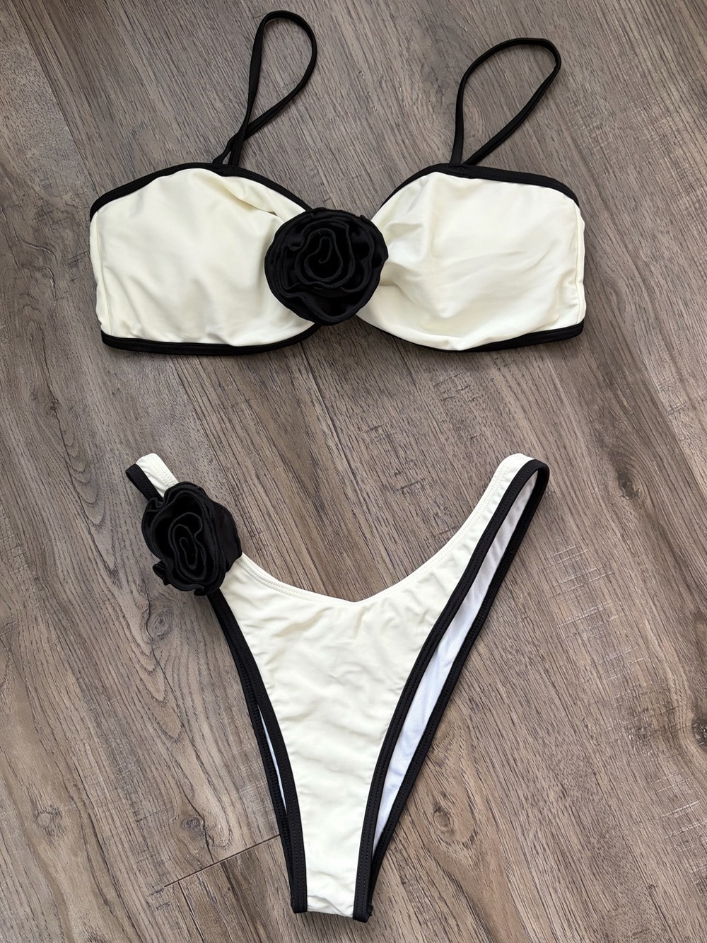 SHEIN Cream & Black Bikini
